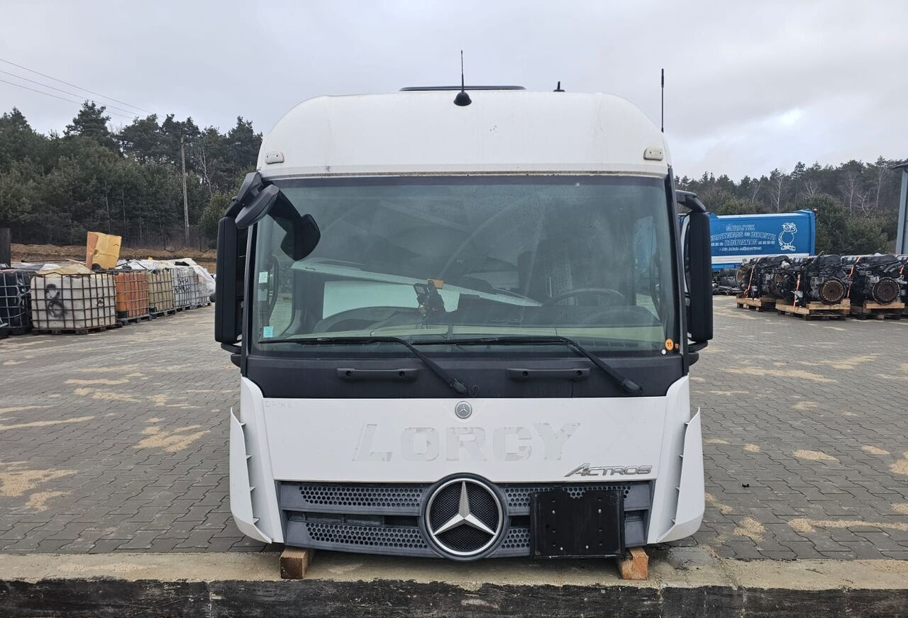 Mercedes-Benz ACTROS MP4 StreamSpace 1843 Mercedes-Benz ACTROS MP4 truck - Кабина для Грузовиков: фото 1 Mercedes-Benz ACTROS MP4 StreamSpace 1843 Mercedes-Benz ACTROS MP4 truck - Кабина для Грузовиков: фото 1