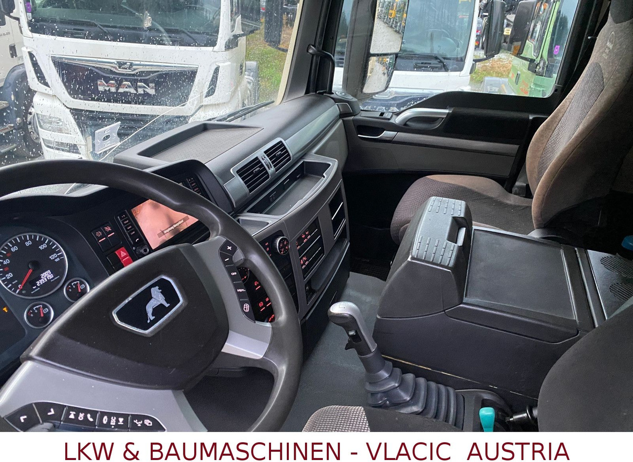 MAN 33.500 6x6 MIT KRAN PENZ - Лесовоз, Автоманипулятор: фото 5 MAN 33.500 6x6 MIT KRAN PENZ - Лесовоз, Автоманипулятор: фото 5