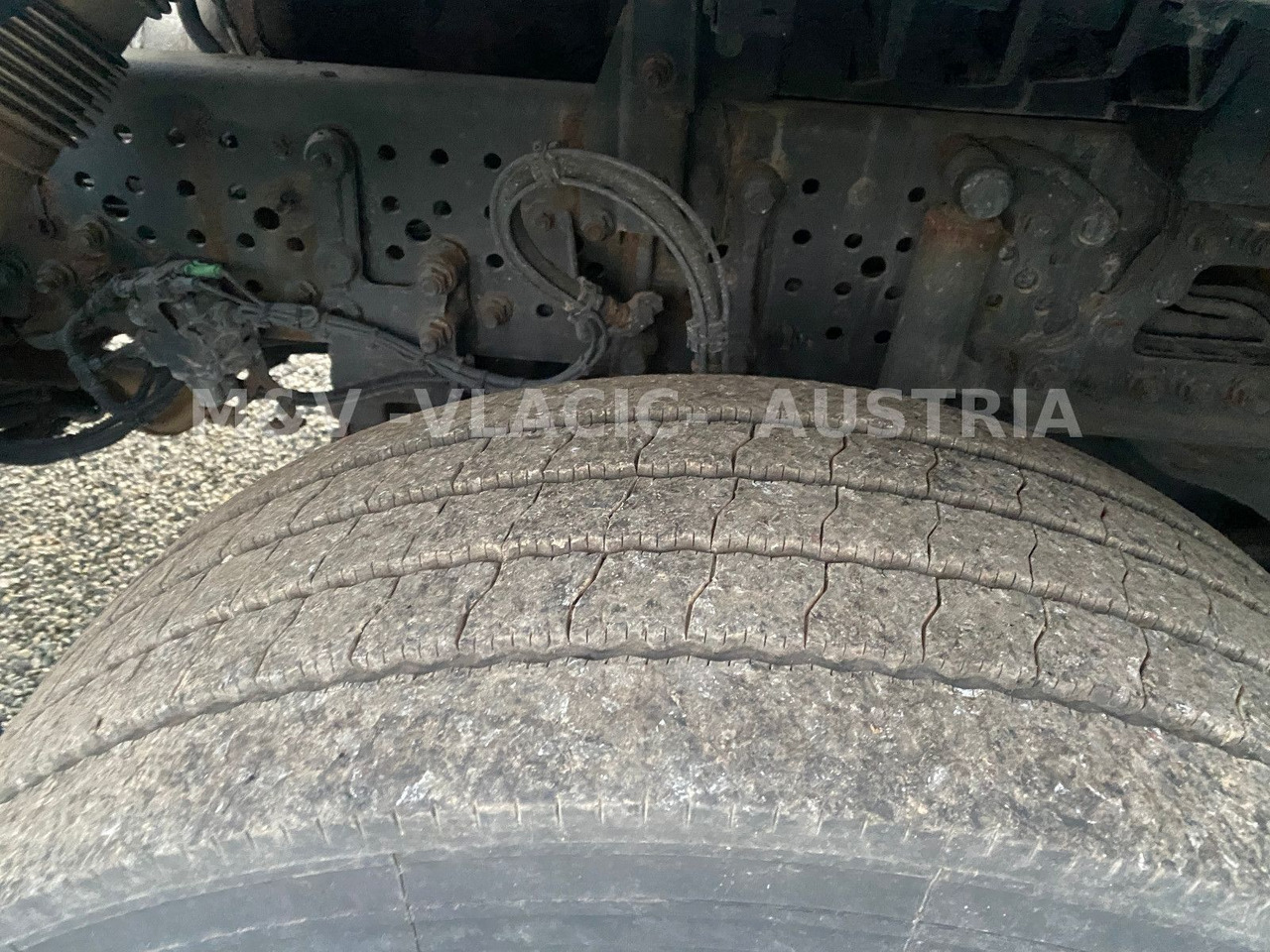 Mercedes-Benz 2542 в лизинг Mercedes-Benz 2542: фото 10 Mercedes-Benz 2542 в лизинг Mercedes-Benz 2542: фото 10