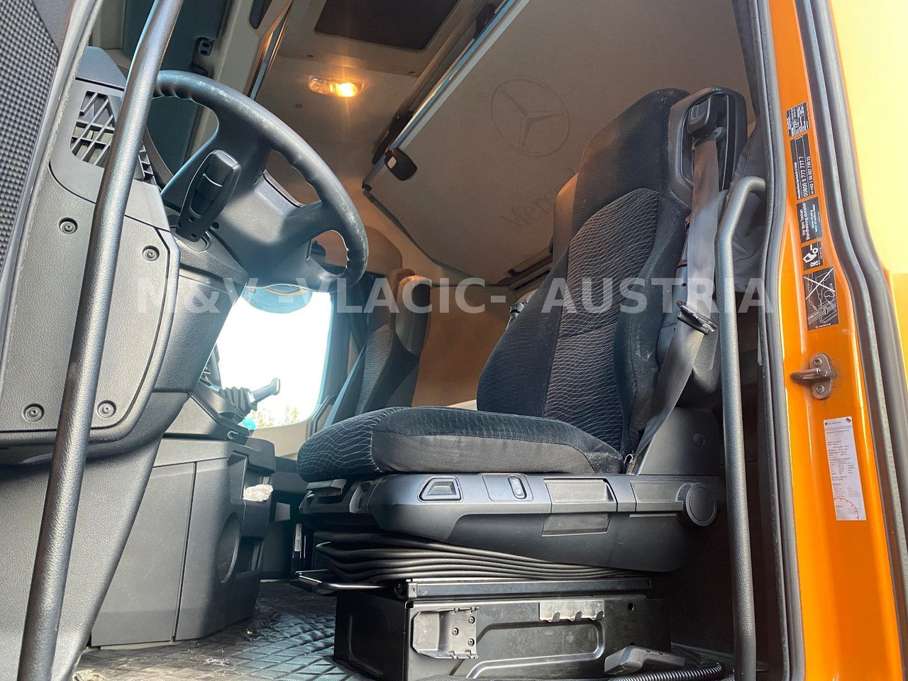 Mercedes-Benz 2542 - Грузовик-контейнеровоз/ Сменный кузов: фото 4 Mercedes-Benz 2542 - Грузовик-контейнеровоз/ Сменный кузов: фото 4