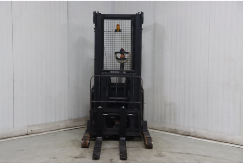 Crown SHR5520-1.13 - Штабелер: фото 4 Crown SHR5520-1.13 - Штабелер: фото 4