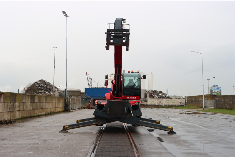 MAGNI RTH5.30S - Погрузчик: фото 3 MAGNI RTH5.30S - Погрузчик: фото 3