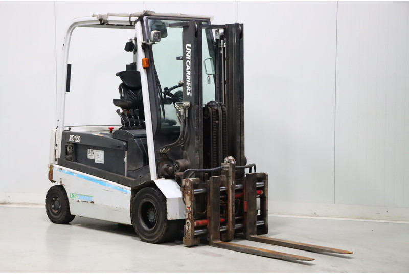 UniCarriers G1Q2L30Q - Электропогрузчик: фото 1 UniCarriers G1Q2L30Q - Электропогрузчик: фото 1