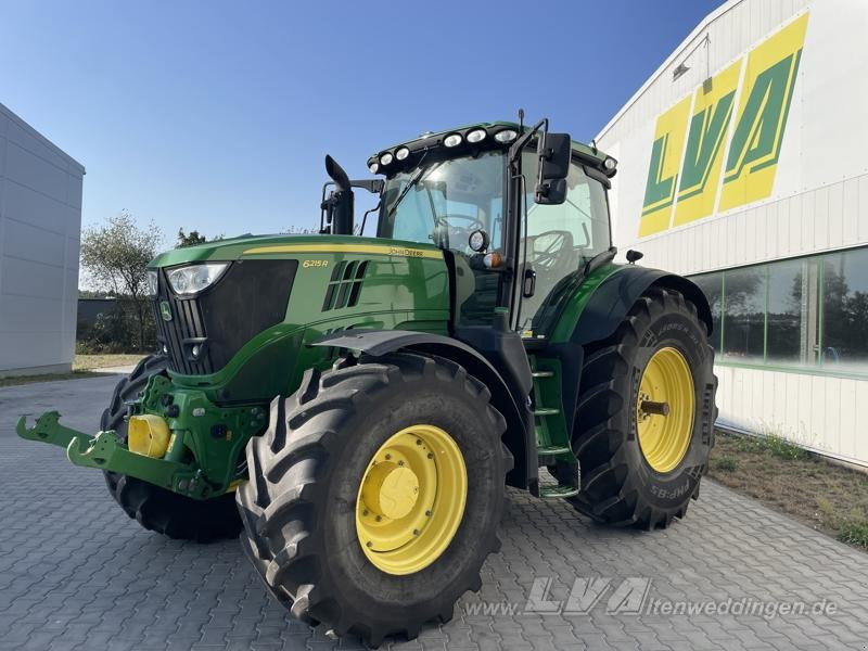 John Deere 6215R - Трактор: фото 2 John Deere 6215R - Трактор: фото 2