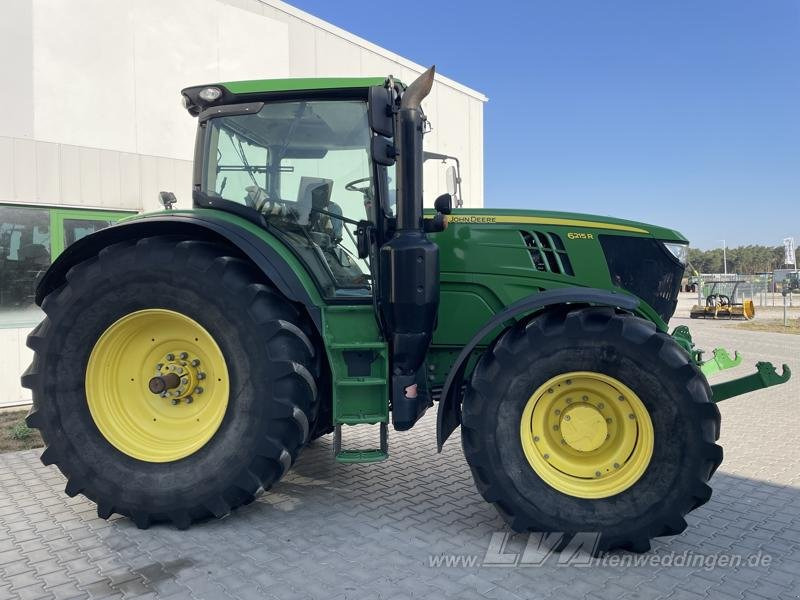 John Deere 6215R - Трактор: фото 4 John Deere 6215R - Трактор: фото 4