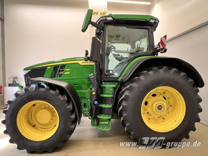 John Deere 7R 350 - Трактор: фото 5 John Deere 7R 350 - Трактор: фото 5