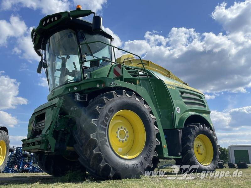 John Deere 8400 - Трактор: фото 3 John Deere 8400 - Трактор: фото 3