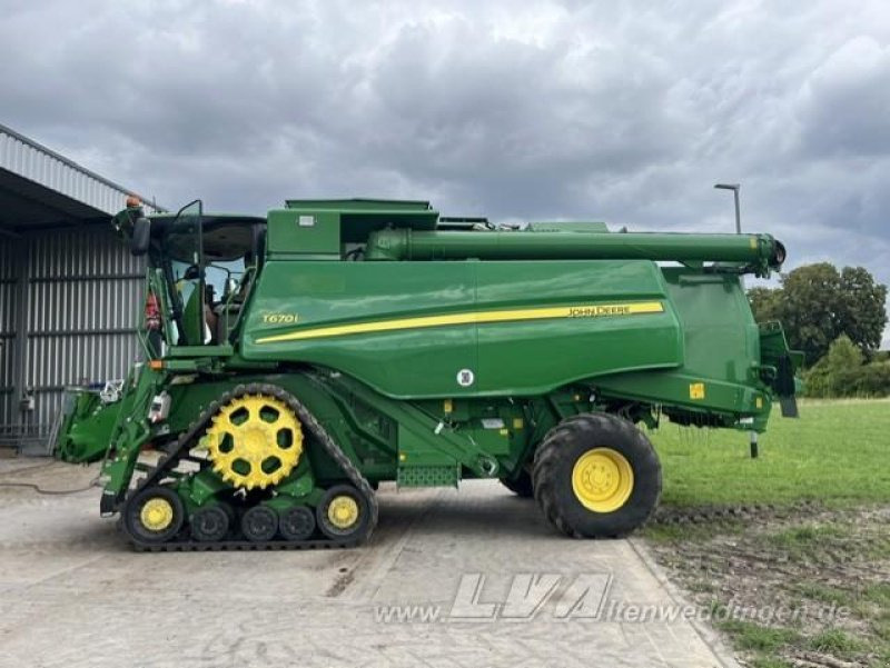 John Deere T670 - Зерноуборочный комбайн: фото 3 John Deere T670 - Зерноуборочный комбайн: фото 3