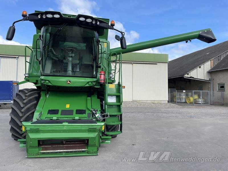 John Deere W550 - Зерноуборочный комбайн: фото 2 John Deere W550 - Зерноуборочный комбайн: фото 2