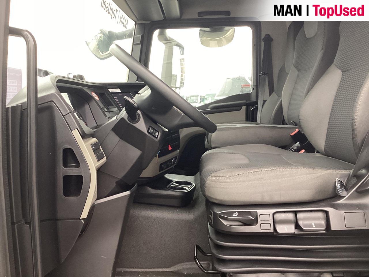 Грузовик с закрытым кузовом MAN TGL 12.250 4x2 BL CH KOFFER LBW AHK: фото 7 Грузовик с закрытым кузовом MAN TGL 12.250 4x2 BL CH KOFFER LBW AHK: фото 7