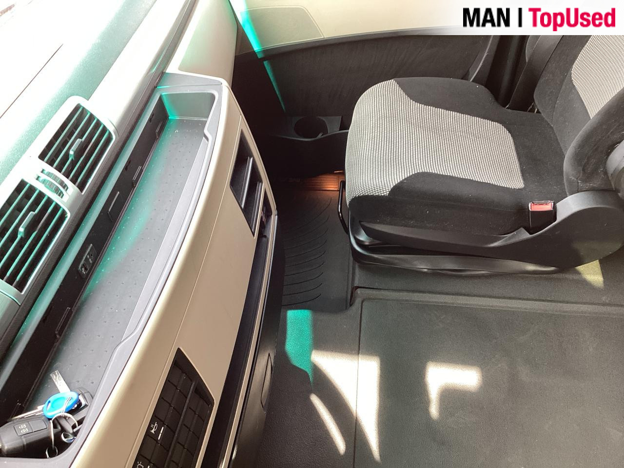 MAN TGX 18.500 4X2 LLS-U - Тягач: фото 3 MAN TGX 18.500 4X2 LLS-U - Тягач: фото 3