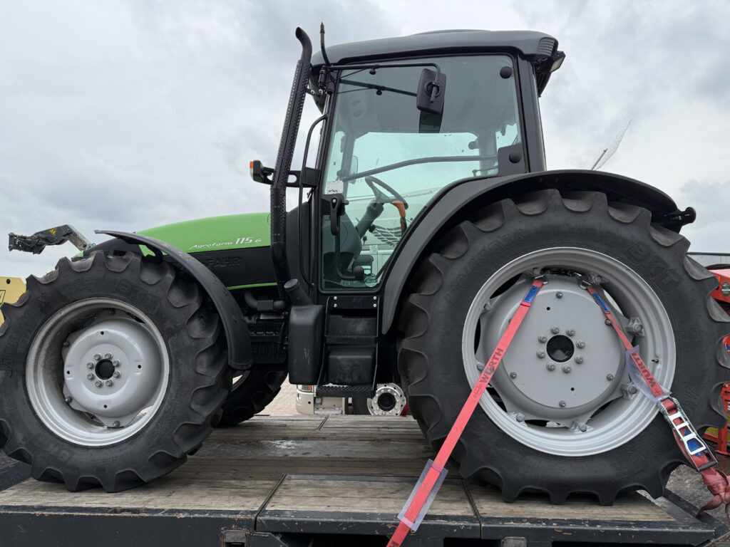 DEUTZ FAHR Agrofarm 115G - Трактор: фото 1 DEUTZ FAHR Agrofarm 115G - Трактор: фото 1