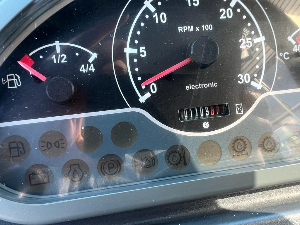 Used YANMAR 1201 loader - Колёсный погрузчик: фото 3 Used YANMAR 1201 loader - Колёсный погрузчик: фото 3