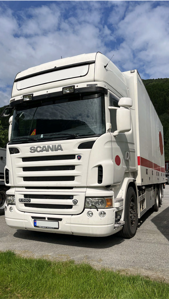 SCANIA R560 6x2, retarder - Грузовик с закрытым кузовом: фото 1 SCANIA R560 6x2, retarder - Грузовик с закрытым кузовом: фото 1