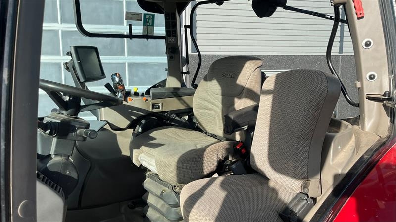 Трактор Case IH PUMA 185 CVX Med frontlift RED Model: фото 6