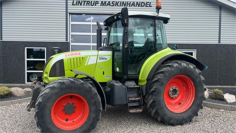 Claas Arion 630C Med frontlift - Трактор: фото 1 Claas Arion 630C Med frontlift - Трактор: фото 1