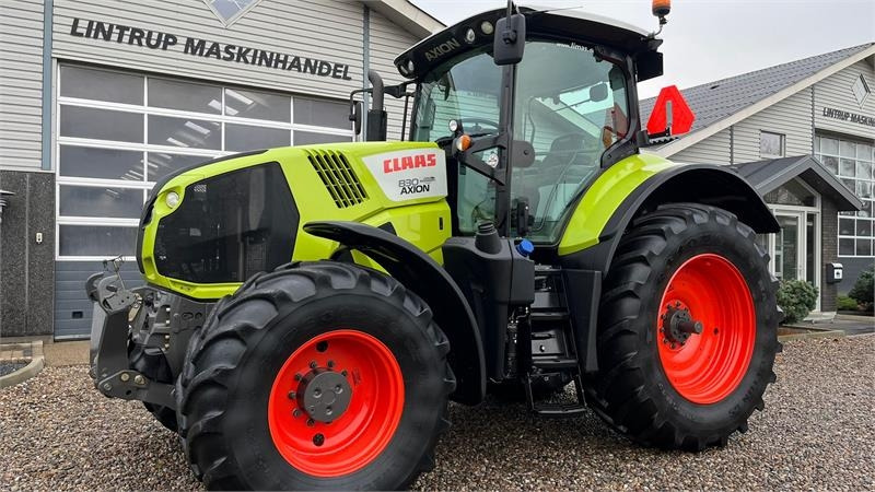 Трактор Claas Axion 830 Med frontlift. Velholdt traktor.: фото 8