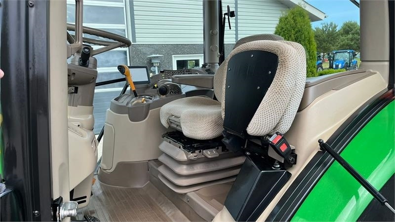 John Deere 6135R Krybegear, frontlift, TLS Affjedret foraksel - Трактор: фото 5 John Deere 6135R Krybegear, frontlift, TLS Affjedret foraksel - Трактор: фото 5
