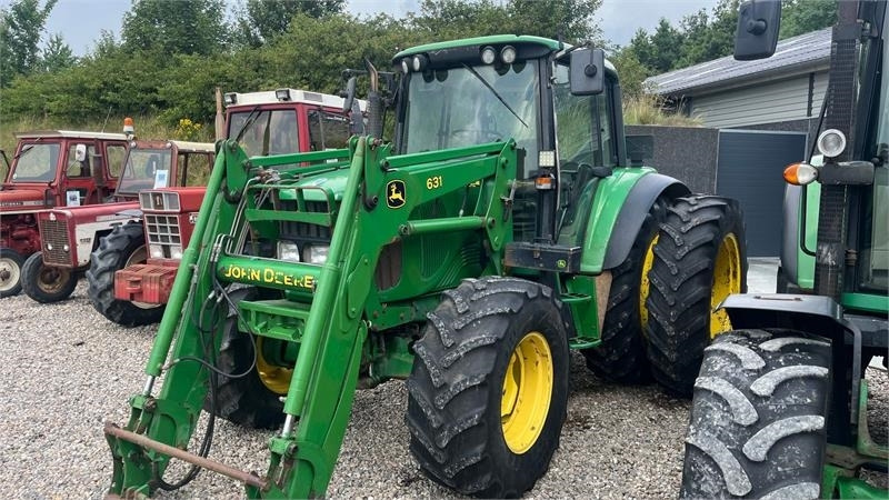 John Deere 6320 m/JD 631 Frontlæsser AutoPower - Трактор: фото 1 John Deere 6320 m/JD 631 Frontlæsser AutoPower - Трактор: фото 1