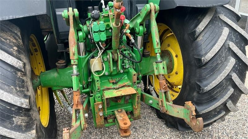 John Deere 6910 TLS, AutoQurd, Hjørnestops computer og frontl - Трактор: фото 4 John Deere 6910 TLS, AutoQurd, Hjørnestops computer og frontl - Трактор: фото 4