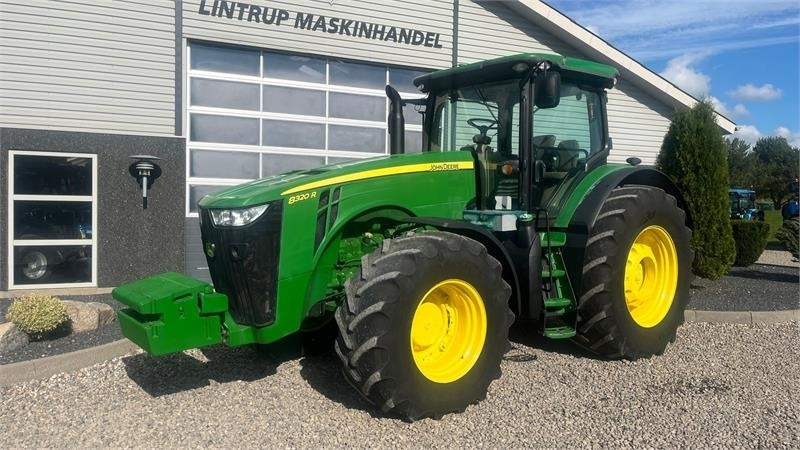 John Deere 8320R - Трактор: фото 2 John Deere 8320R - Трактор: фото 2