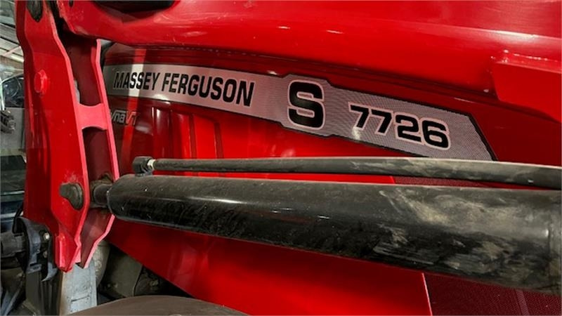 Трактор Massey Ferguson 7726 S DynaVT Med front læsser. Læsser er meget li: фото 10