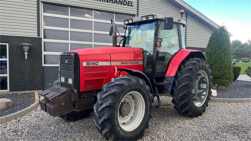 Massey Ferguson 8140 Dyna Shift  - Трактор: фото 2 Massey Ferguson 8140 Dyna Shift  - Трактор: фото 2