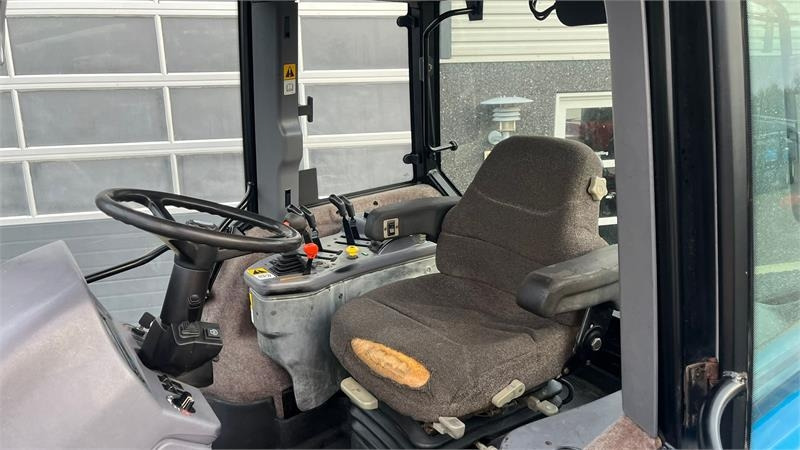 New Holland 8970 Velholdt super stærk traktor - Трактор: фото 4 New Holland 8970 Velholdt super stærk traktor - Трактор: фото 4