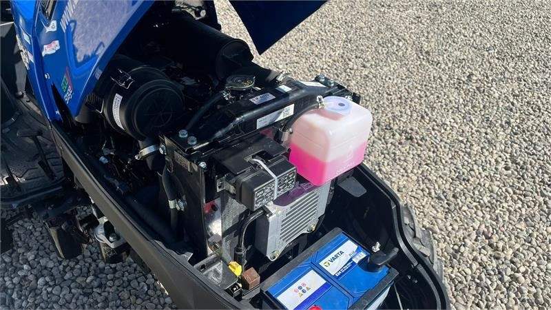 Трактор Solis H26 HST Hydrostat med Traktor dæk: фото 9