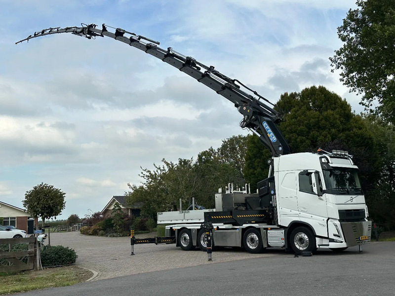 Volvo FH 550 TRUCK/TRACTOR! EFFER 140tm!!!!44dkm!!JIB/LIER/WINCH!!TOP!!ROOF/DACH/MONTAGE!!MANUTENTION!! CRANE!!GRUE!! - Тягач: фото 3 Volvo FH 550 TRUCK/TRACTOR! EFFER 140tm!!!!44dkm!!JIB/LIER/WINCH!!TOP!!ROOF/DACH/MONTAGE!!MANUTENTION!! CRANE!!GRUE!! - Тягач: фото 3