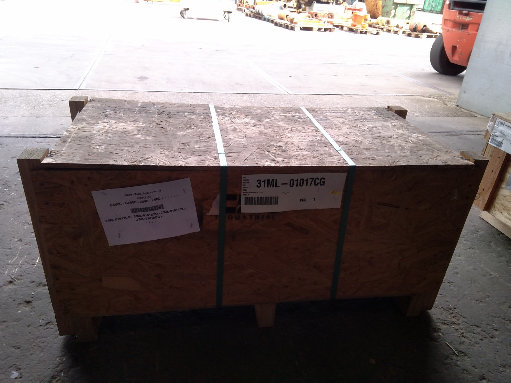 Case 31ML-01017CG - Бак для гидравлической жидкости для Строительной техники: фото 2 Case 31ML-01017CG - Бак для гидравлической жидкости для Строительной техники: фото 2