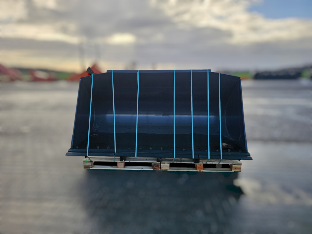 Case 84269196 - Ковш для погрузчика: фото 1 Case 84269196 - Ковш для погрузчика: фото 1