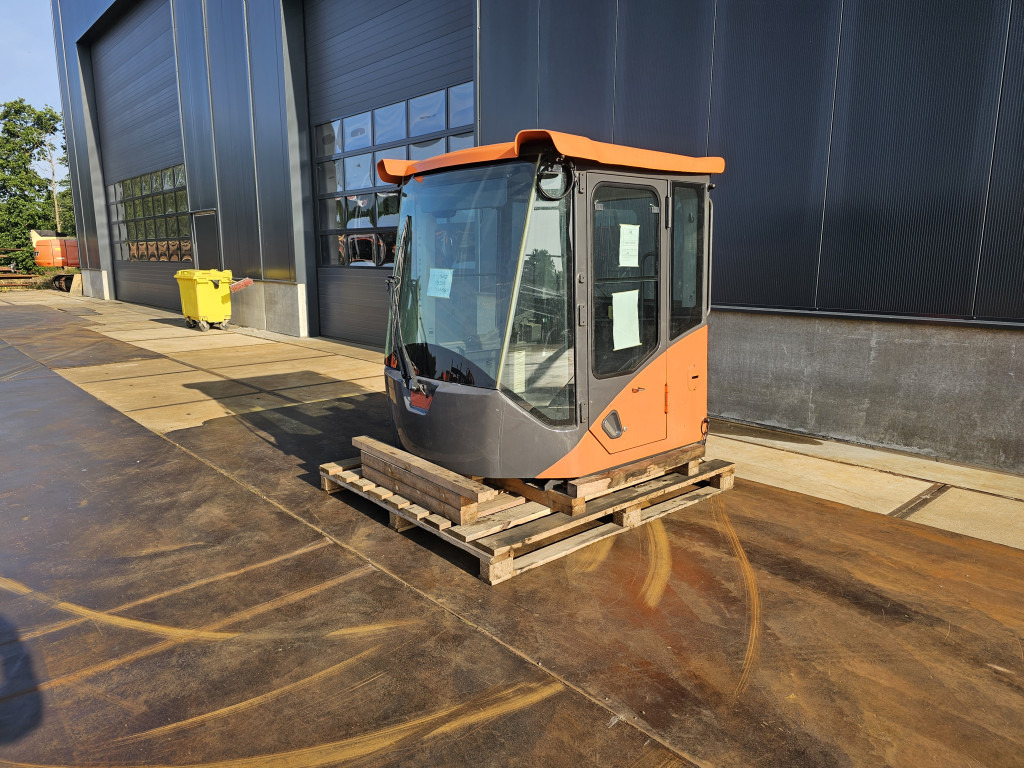 Doosan 220101-00229T - 220101-00229U - Кабина для Строительной техники: фото 1 Doosan 220101-00229T - 220101-00229U - Кабина для Строительной техники: фото 1