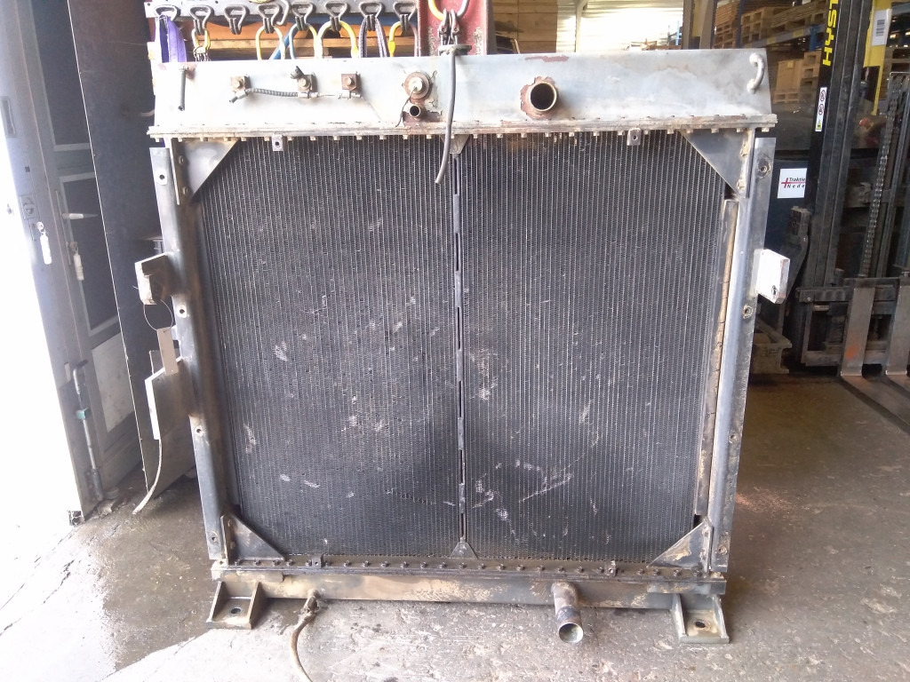 Hitachi 4406229 - Радиатор для Строительной техники: фото 1 Hitachi 4406229 - Радиатор для Строительной техники: фото 1