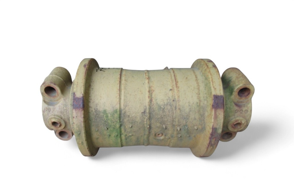 Hitachi 9114682 - Опорный каток для Строительной техники: фото 1 Hitachi 9114682 - Опорный каток для Строительной техники: фото 1