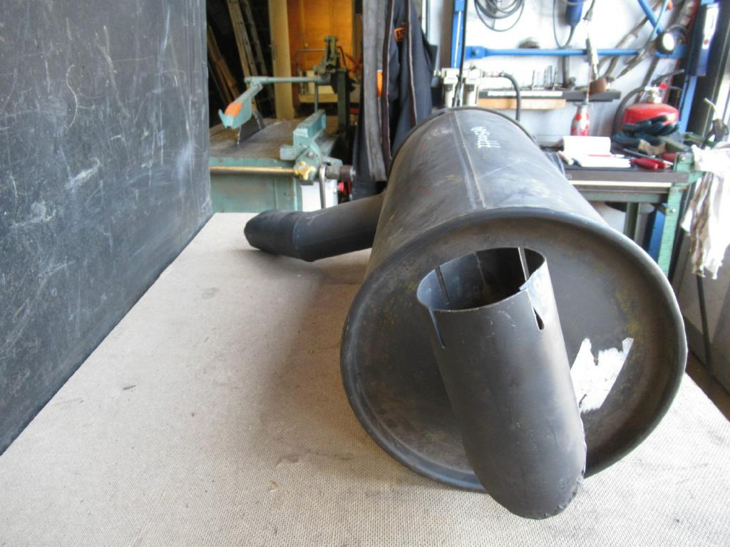 Hitachi - Глушитель для Строительной техники: фото 2 Hitachi - Глушитель для Строительной техники: фото 2