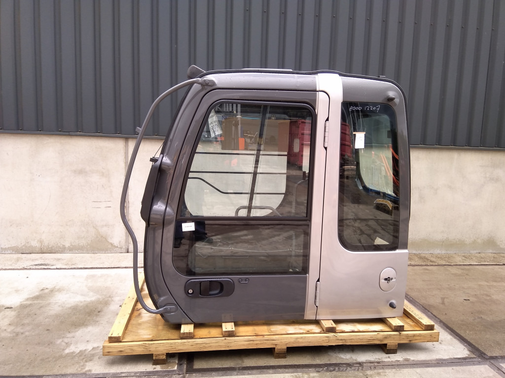Hitachi ZX-1 ZX-3G - 4607400 - Кабина для Строительной техники: фото 1 Hitachi ZX-1 ZX-3G - 4607400 - Кабина для Строительной техники: фото 1