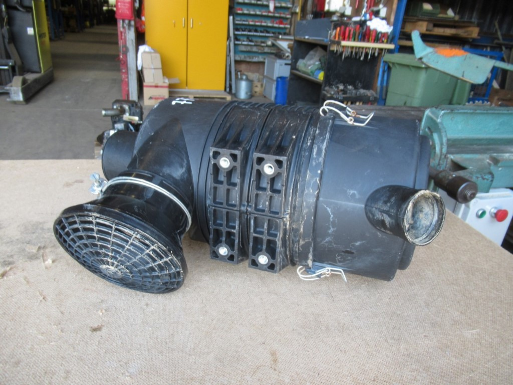 Hitachi ZX130LCN-5B - - Воздушный фильтр для Строительной техники: фото 2 Hitachi ZX130LCN-5B - - Воздушный фильтр для Строительной техники: фото 2