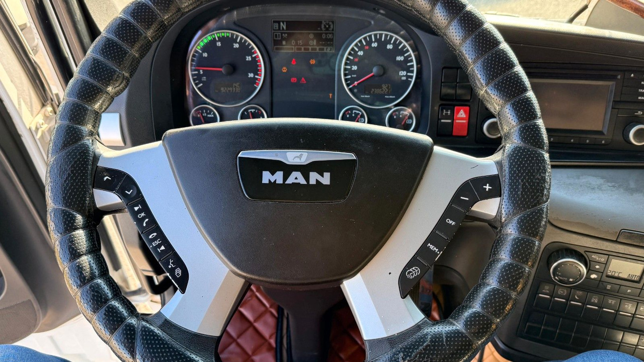 MAN TGX 24.480 - Тентованный грузовик: фото 5 MAN TGX 24.480 - Тентованный грузовик: фото 5