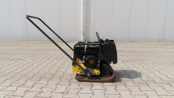 Bomag BP 25/50 - Виброплита: фото 1 Bomag BP 25/50 - Виброплита: фото 1