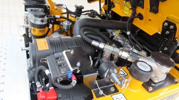 Мини-самосвал JCB 1T-2 HT: фото 12