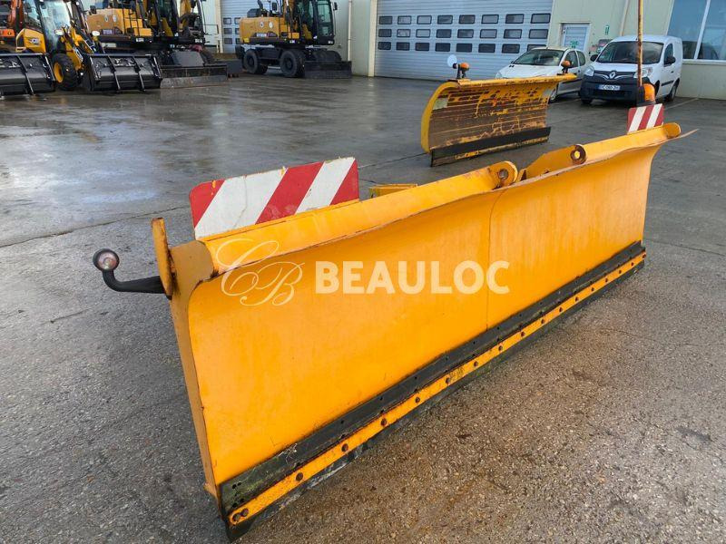 Lame LADE 3000 - Отвал для снега: фото 1 Lame LADE 3000 - Отвал для снега: фото 1