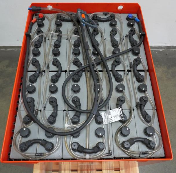 AIM 48 Volt 5 PzS 775 Ah - Аккумулятор: фото 3 AIM 48 Volt 5 PzS 775 Ah - Аккумулятор: фото 3