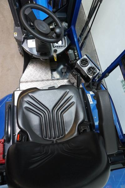 Combilift AISLE MASTER 20S - Электропогрузчик: фото 3 Combilift AISLE MASTER 20S - Электропогрузчик: фото 3