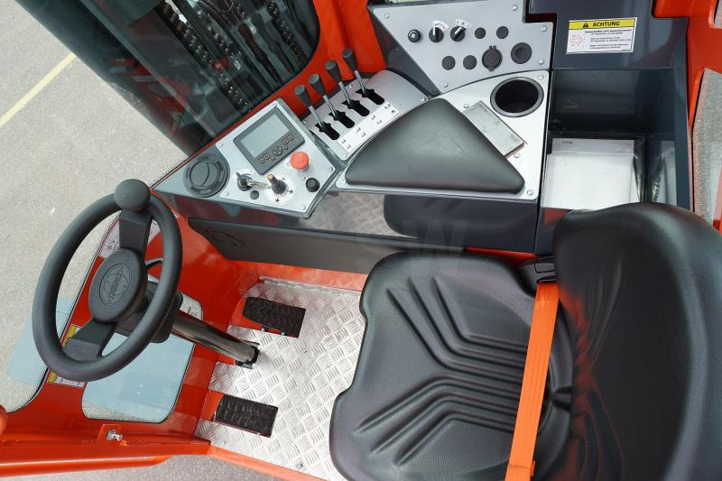 Combilift C5000XL - Четырехсторонний погрузчик: фото 3 Combilift C5000XL - Четырехсторонний погрузчик: фото 3