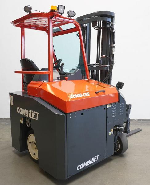 Combilift CBE3000 - Четырехсторонний погрузчик: фото 2 Combilift CBE3000 - Четырехсторонний погрузчик: фото 2