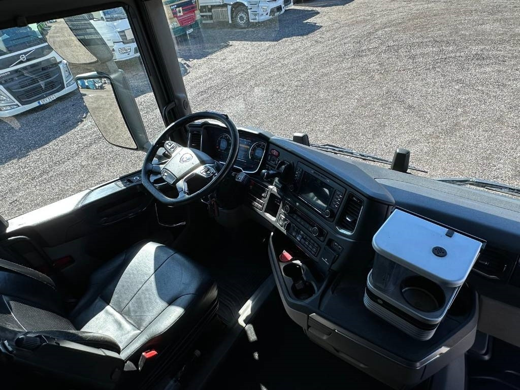 Scania R500B6X2*4NB serie 0633  в лизинг Scania R500B6X2*4NB serie 0633: фото 6