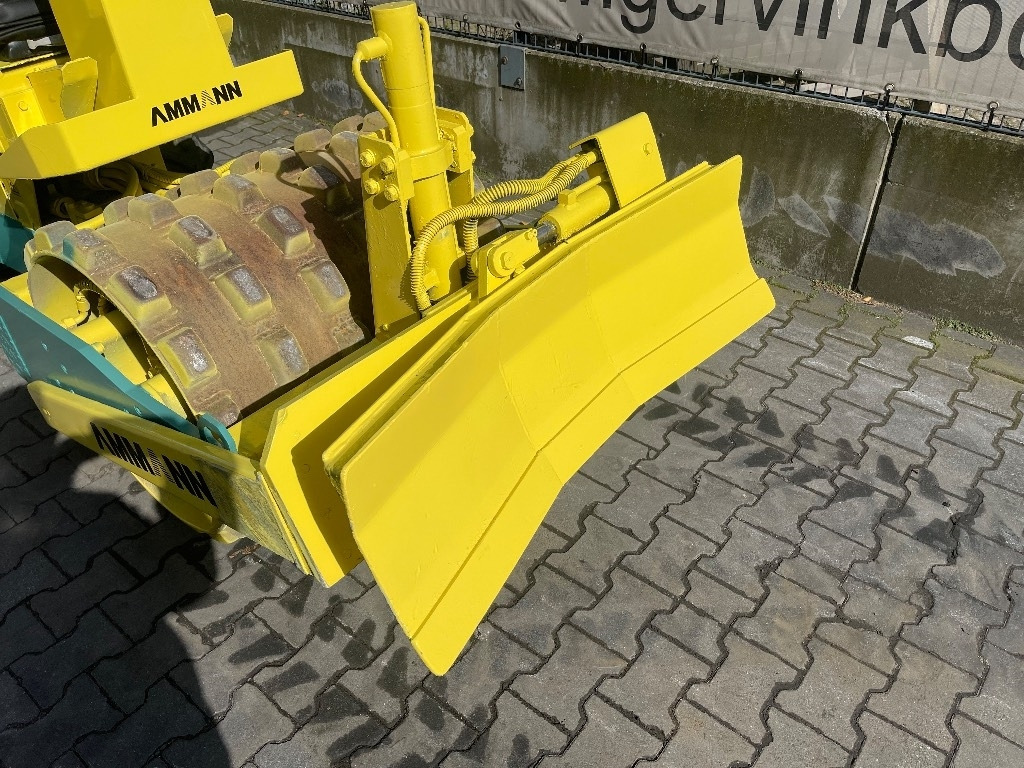 Ammann Ramax RW 1800 - Комбинированный каток: фото 5 Ammann Ramax RW 1800 - Комбинированный каток: фото 5