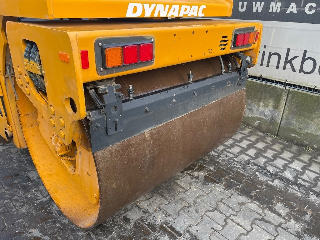 Dynapac CC 224 HF - Дорожный каток: фото 4 Dynapac CC 224 HF - Дорожный каток: фото 4