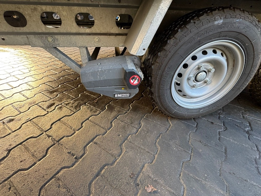 Proline 3500 - Прицеп для легкового автомобиля: фото 5 Proline 3500 - Прицеп для легкового автомобиля: фото 5